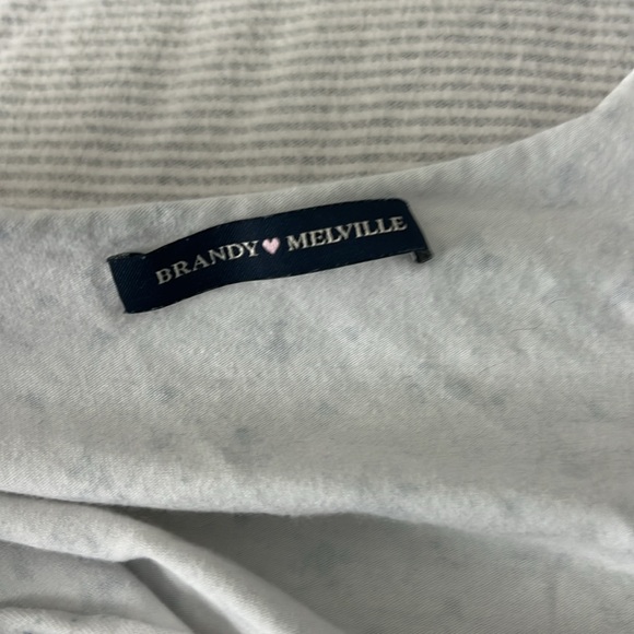Brandy Melville top - Picture 2 of 3